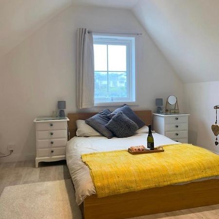 Romantic Hideaway, Seconds Away From Perran Beach Perranporth Exterior foto